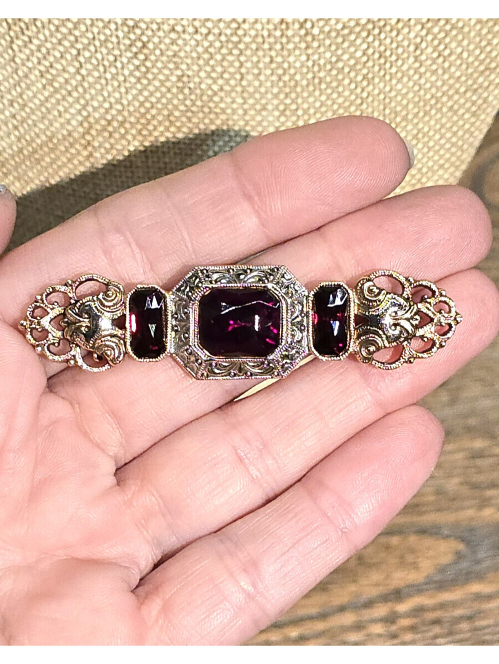 1928 Victorian Revival Brooch 2-tone Deep Red Rhinestones